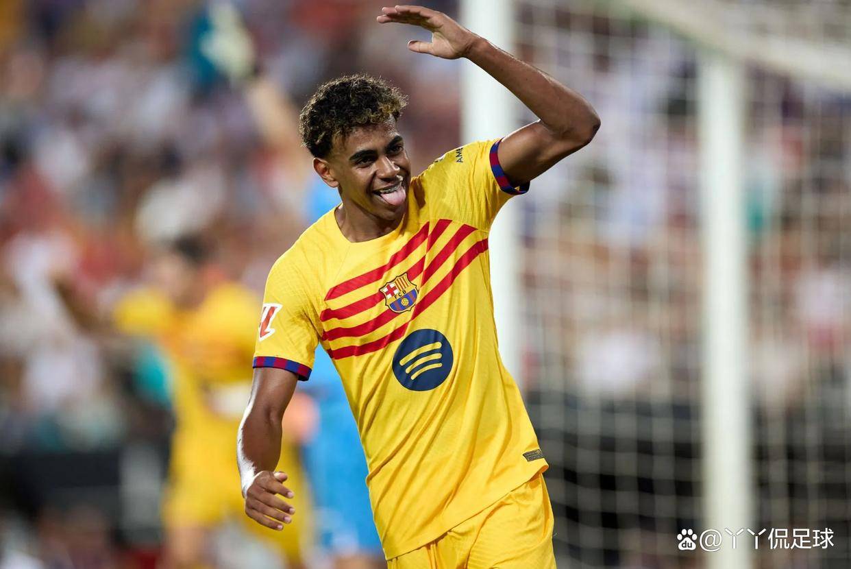 集结日瓦伦西亚调整名单以备欧冠；更衣室发声环节打磨；媒体盛赞；更衣室氛围转暖的简单介绍-爱游戏体育